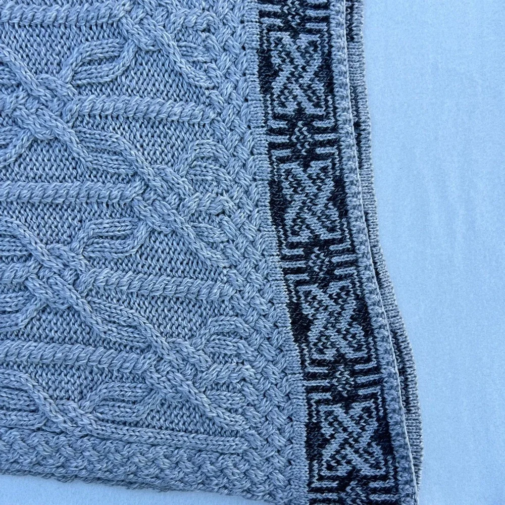 Aran Mór Ireland Super Soft 100 Merino Wool‎ Cable Knit Throw Blanket 40x60